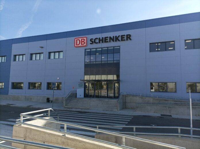DB Schenker launches onboard courier service