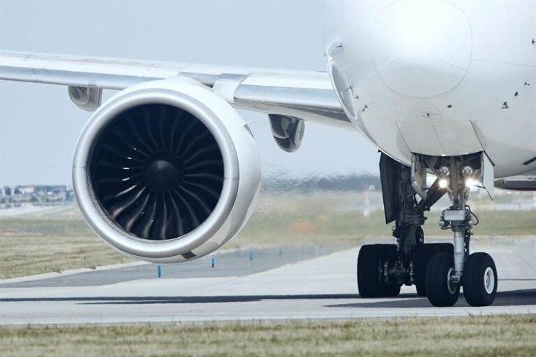 neste-provides-sustainable-aviation-fuel-to-united-airways-–-air-cargo-week